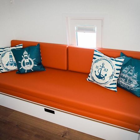 Sh Porto 1 Floating House, Marina Portoroz Apartment Екстериор снимка